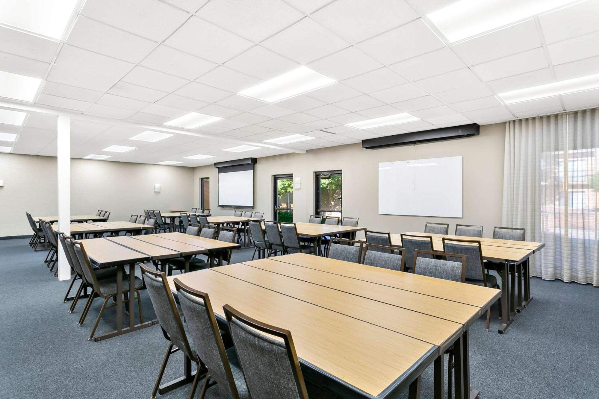 Sonesta Select Greenbelt College Park Exterior photo